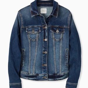 Plus size Torrid denim jacket size 4